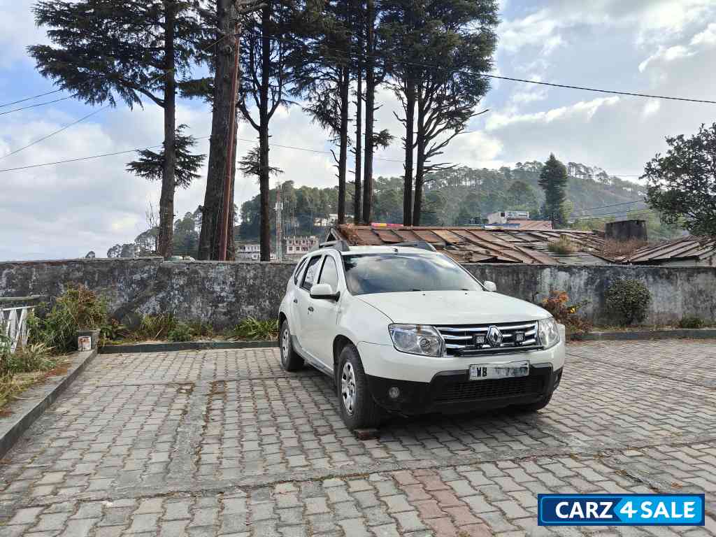 White Renault Duster 85PS RXL (Diesel) Type 2