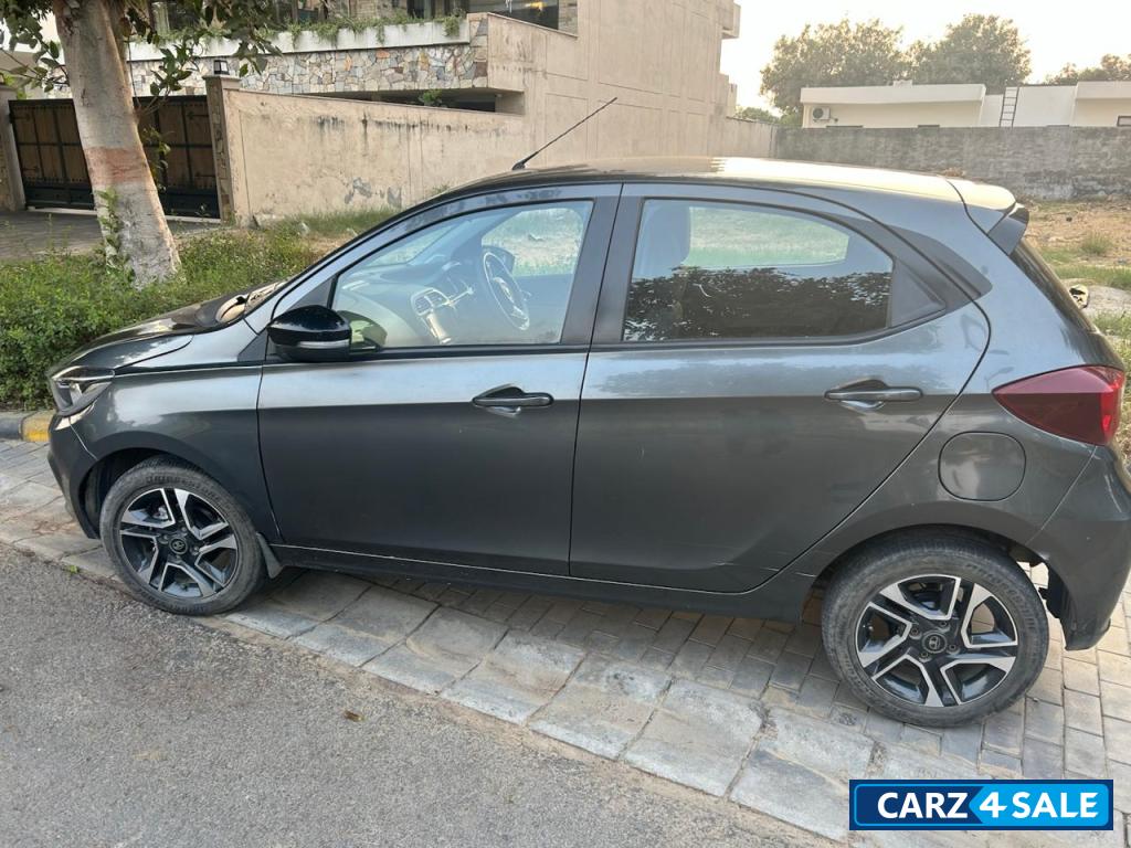 Tata Tiago XZA Plus
