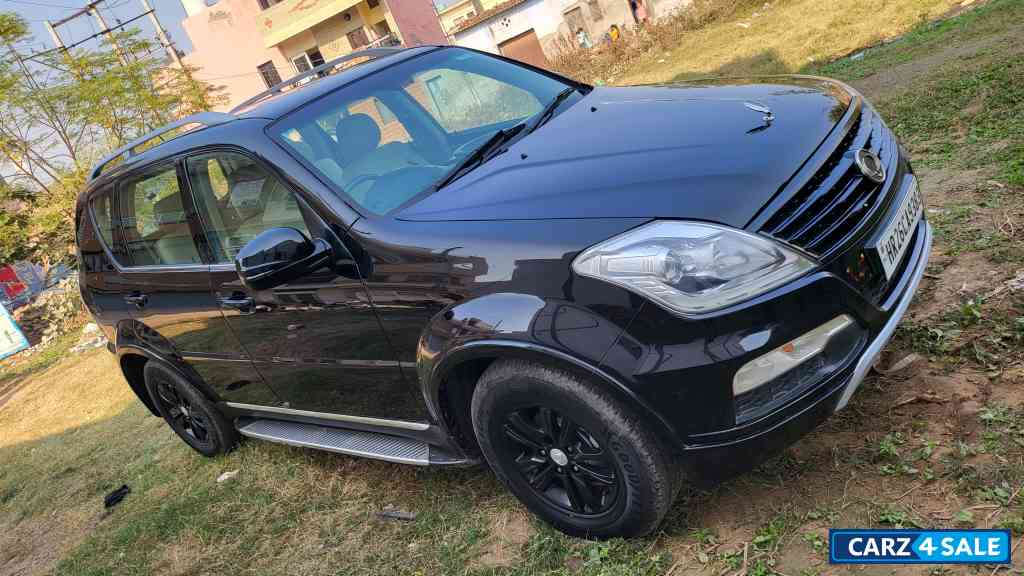 Bla K Ssangyong Rexton RX7