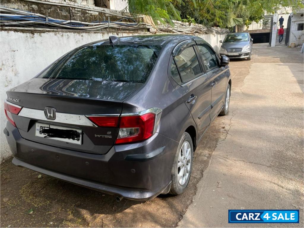 Honda Amaze V 1.2 IV MT