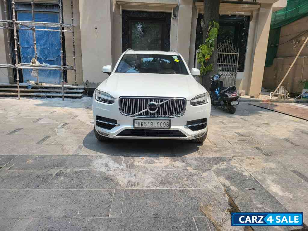 Volvo XC90 D5 Momentum