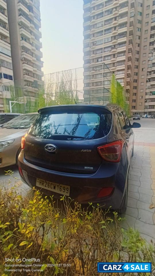 Dark Grey Hyundai  Grand i10