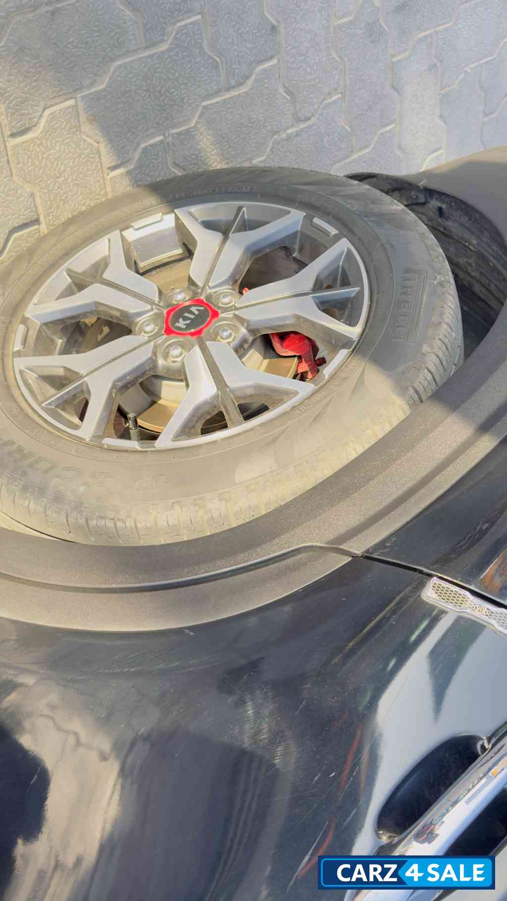 Black Kia Seltos GTX+ MT