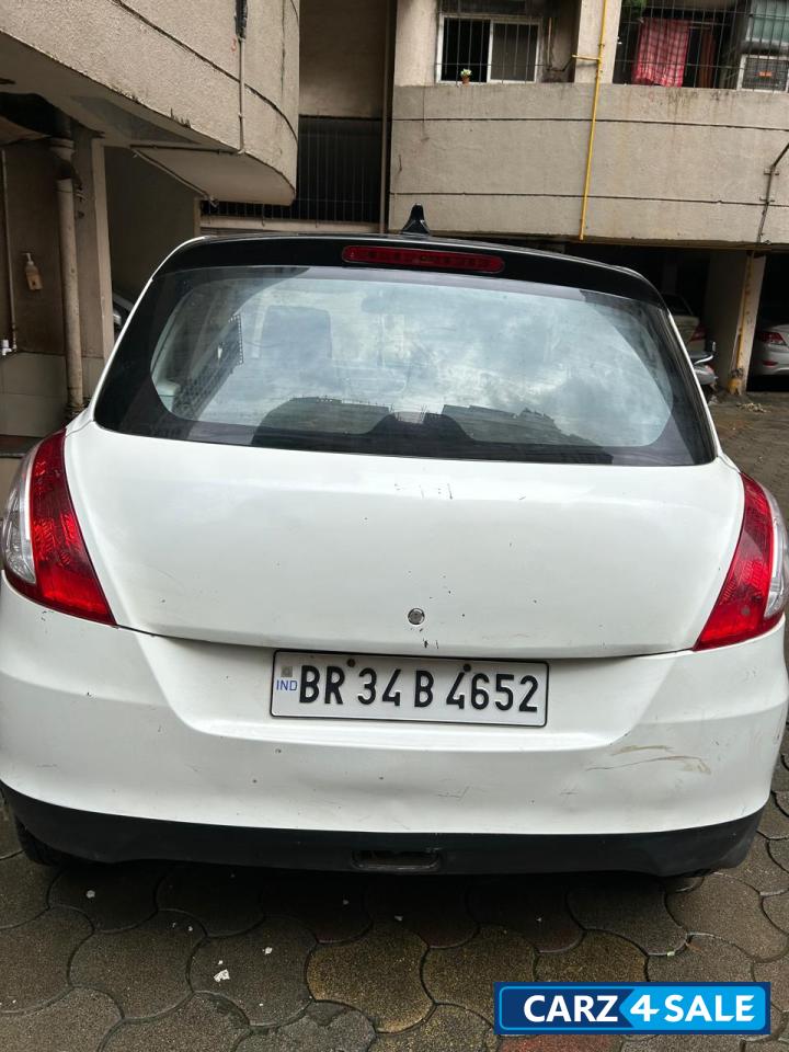 Maruti Suzuki Swift VXI