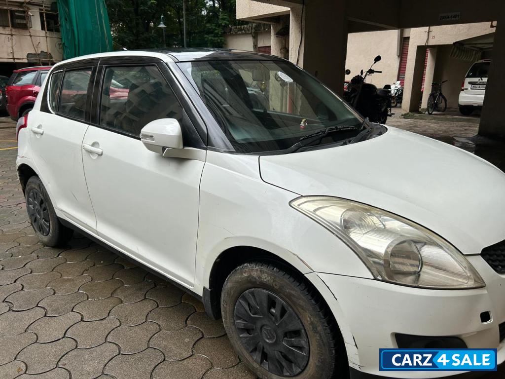 Maruti Suzuki Swift VXI
