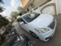 White Toyota Innova G 8 Seater