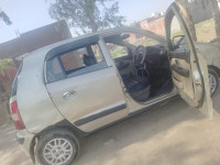 Silky Bege Hyundai Santro 2010