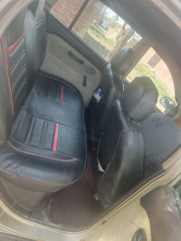 Silky Bege Hyundai Santro 2010