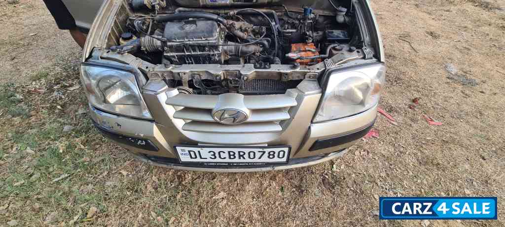 Silky Bege Hyundai Santro 2010