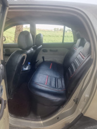 Silky Bege Hyundai Santro 2010