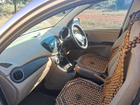 Golden Hyundai i10