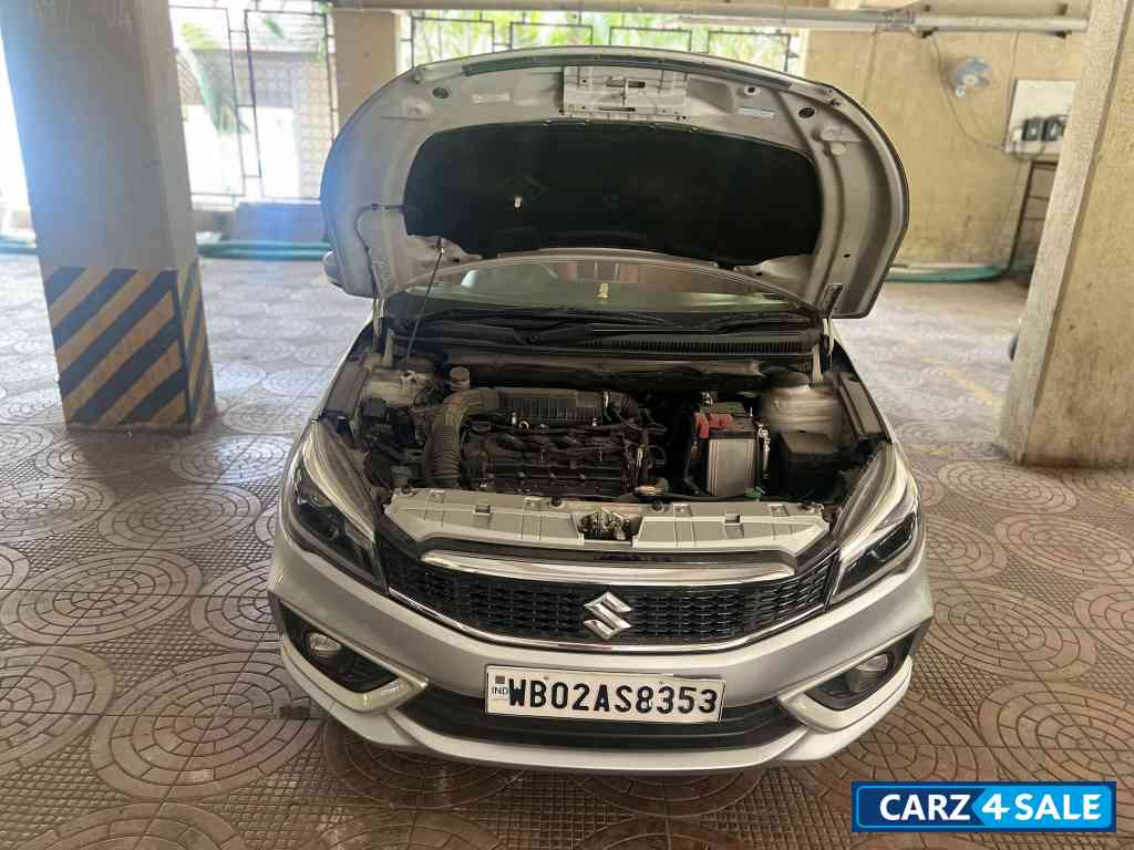 Silver Maruti Suzuki Ciaz Zeta AT 1.5 L Silver Maruti Suzuki Ciaz Zeta AT 1.5 L