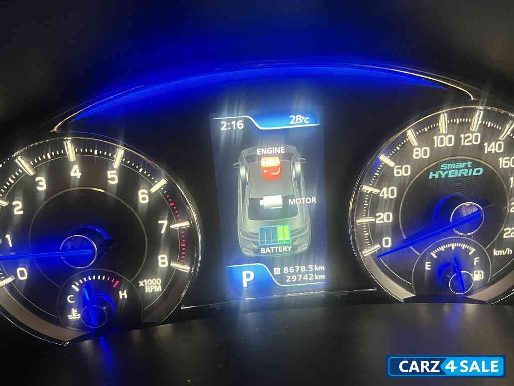 Silver Maruti Suzuki Ciaz Zeta AT 1.5 L Silver Maruti Suzuki Ciaz Zeta AT 1.5 L