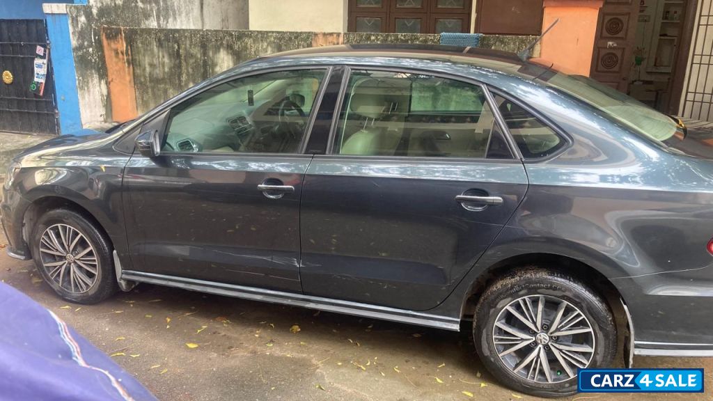 Carbon Steel Grey Volkswagen Vento 1.0 tsi