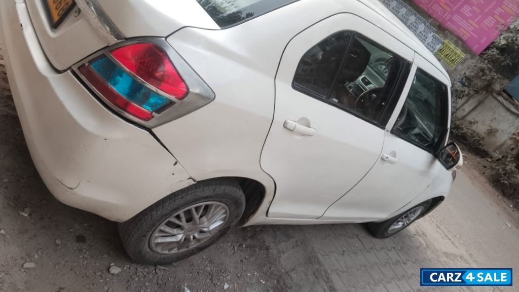 Maruti Suzuki Dzire VDI Maruti Suzuki Dzire VDI