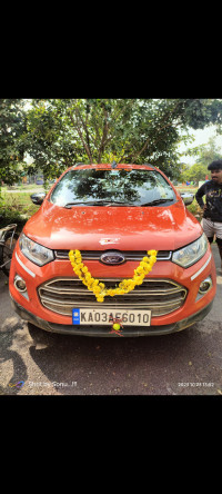 M Red ( Orange) Ford Ecosport 1.5 Trend Diesel