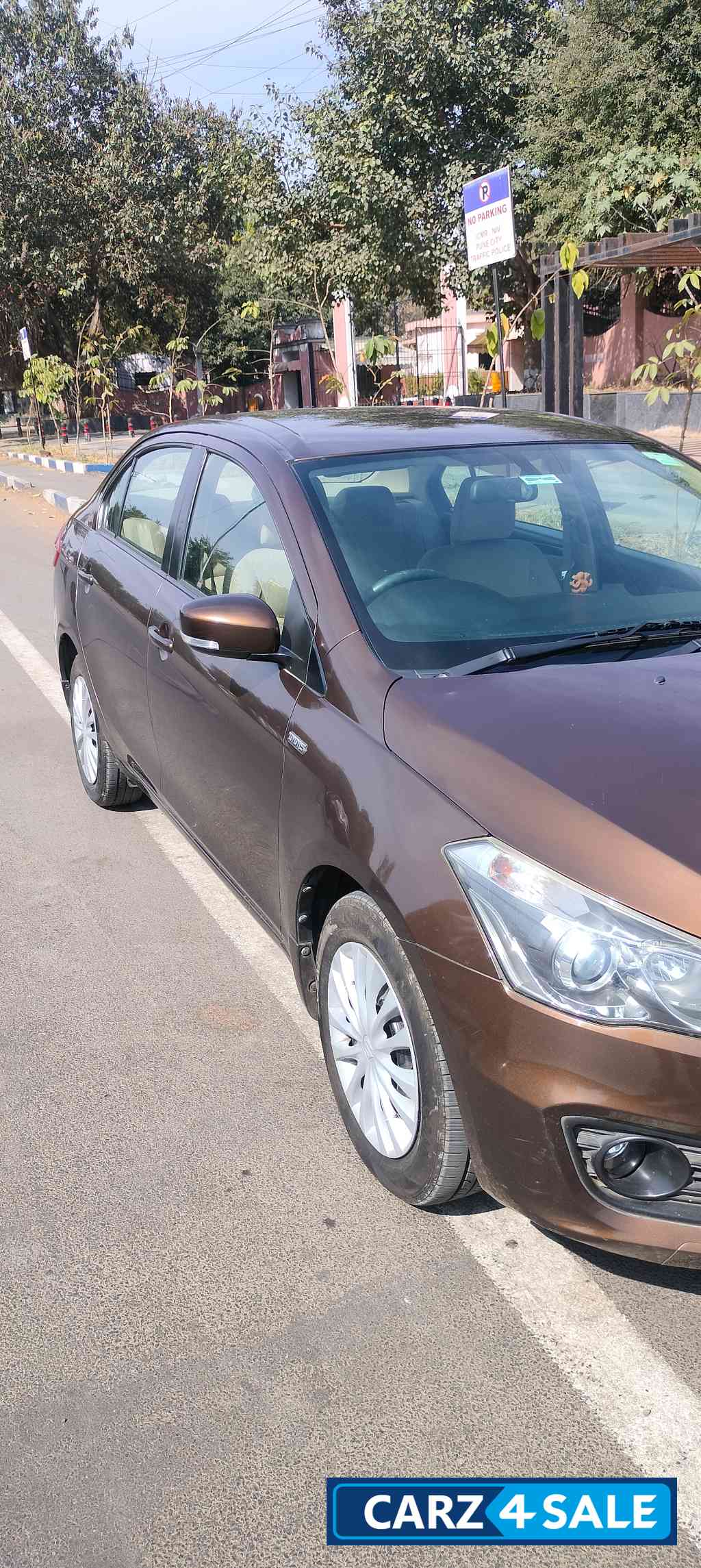 Dignity Brown Maruti Suzuki Ciaz Vdi+shvs