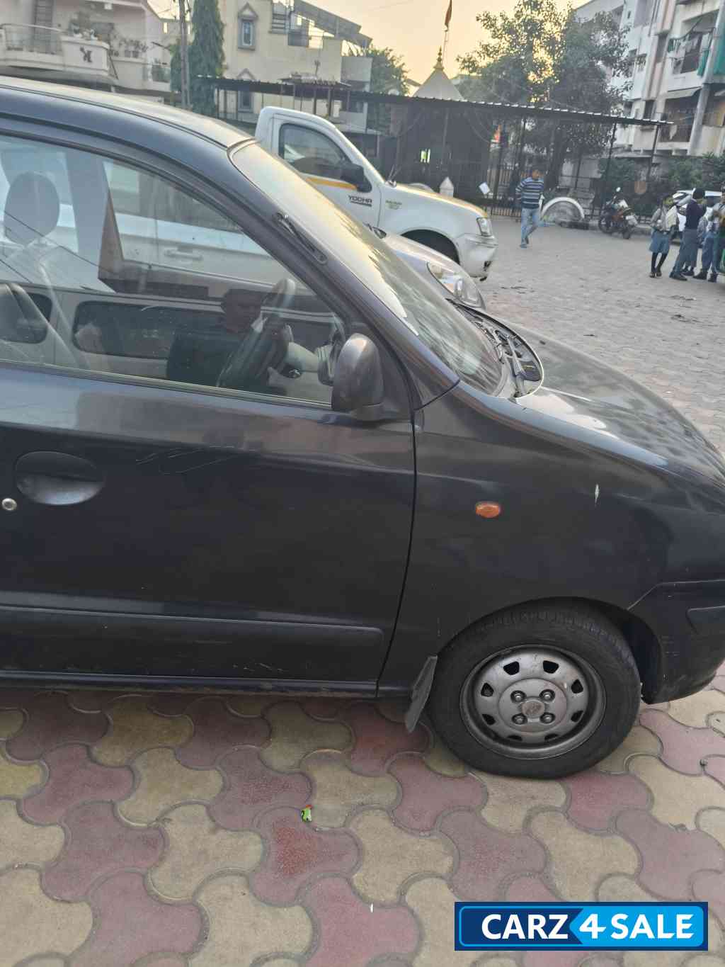 Midnight Grey Hyundai Santro Xg
