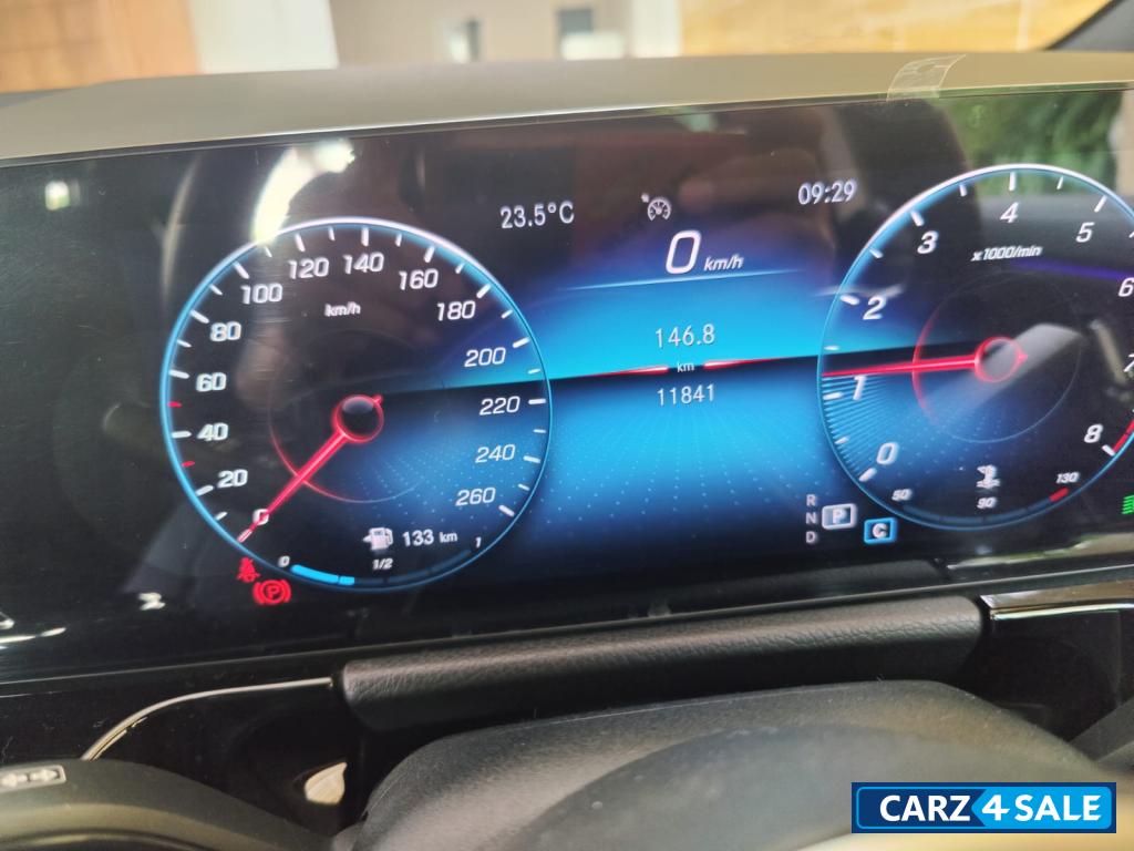 Mercedes-Benz GLA Petrol