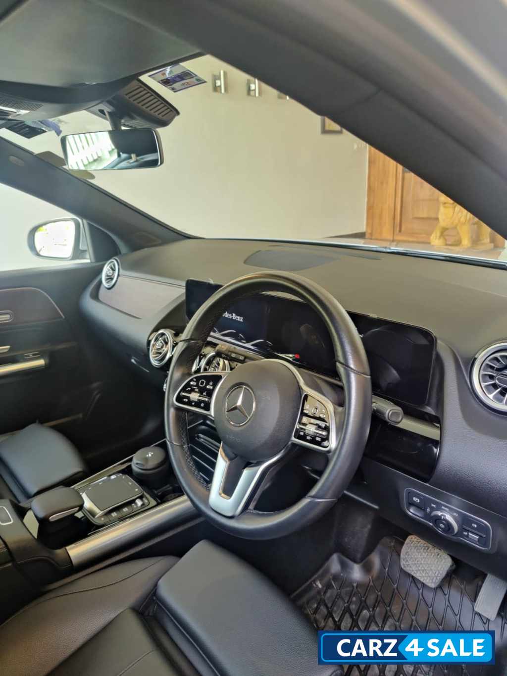 Mercedes-Benz GLA Petrol