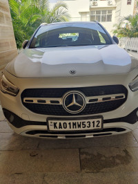 Mercedes-Benz GLA Petrol