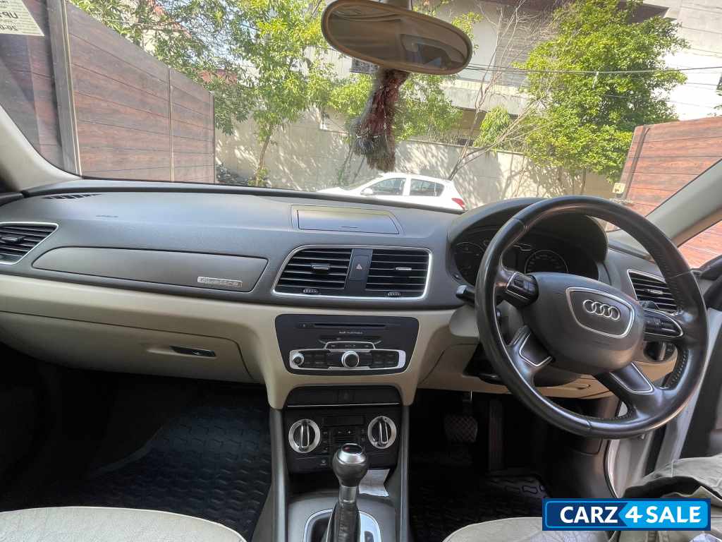 Audi Q3 35 TDI Quattro with sunroof