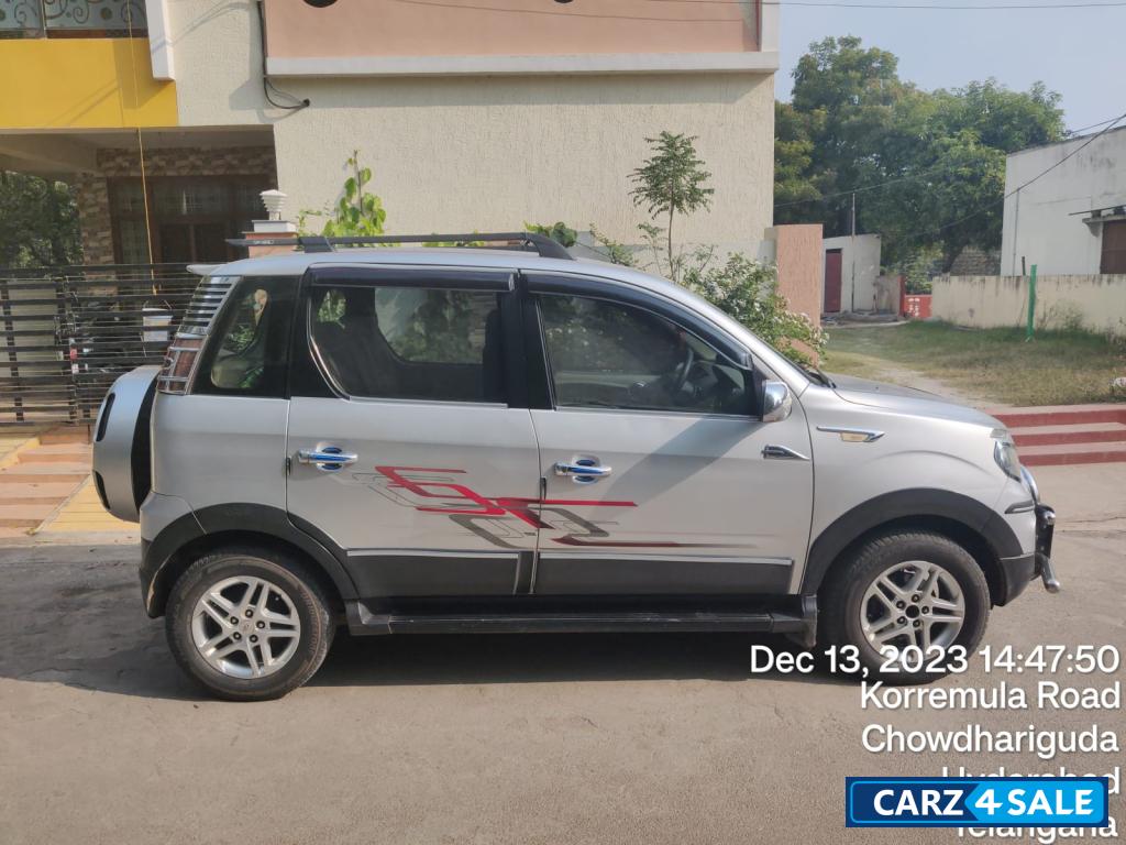 Mahindra NuvoSport N8