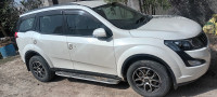 Mahindra XUV 500 W6