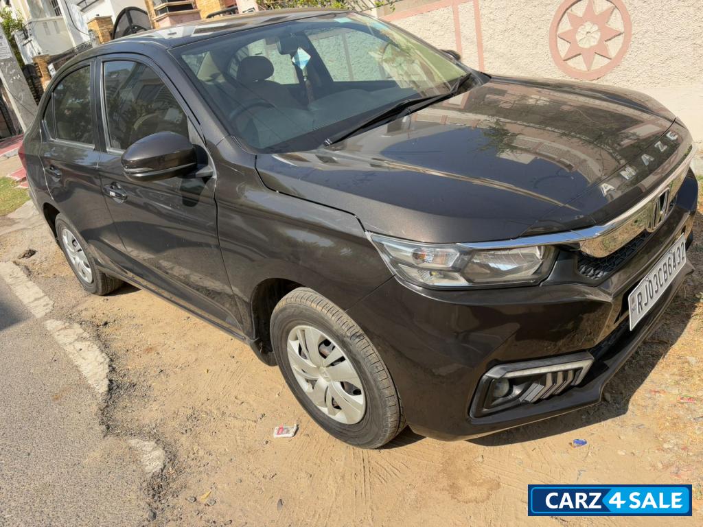 Metallic Brown Honda Amaze S MT