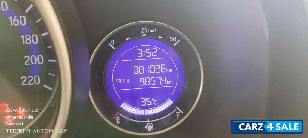 Honda Jazz 1.2V MT I VTEC