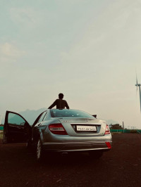 Mercedes-Benz C-Class c200