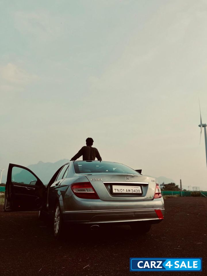 Mercedes-Benz C-Class c200