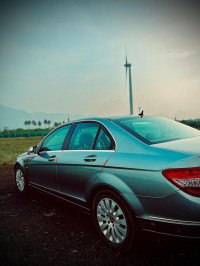 Mercedes-Benz C-Class c200