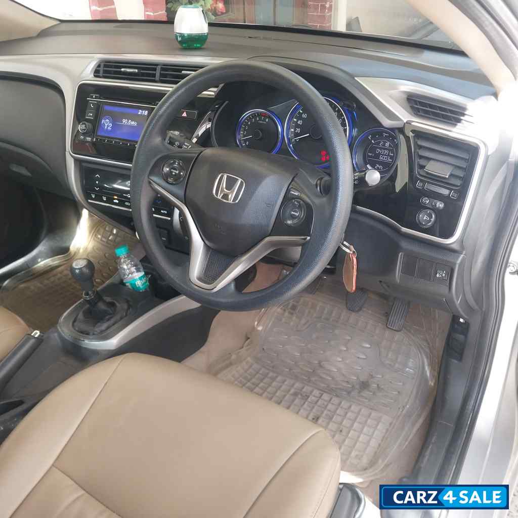 Honda City Vtec petrol