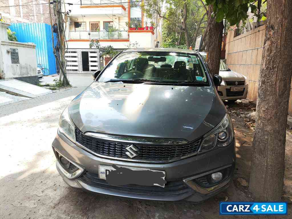 Grey Maruti Suzuki Ciaz Zdi