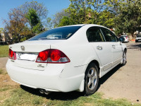 Honda  CIVIC 1.8V MT