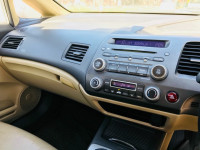 Honda  CIVIC 1.8V MT