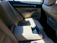 Honda  CIVIC 1.8V MT