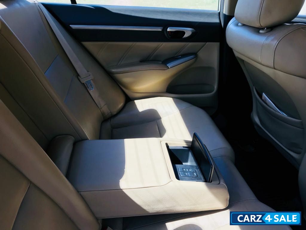 Honda CIVIC 1.8V MT Honda CIVIC 1.8V MT