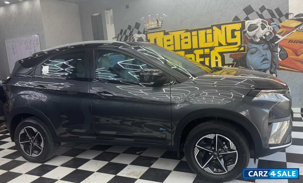 Daytona Grey Tata Nexon .EV. EMPOWERED Plus, 45KWH.