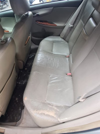 Toyota Corolla Altis v