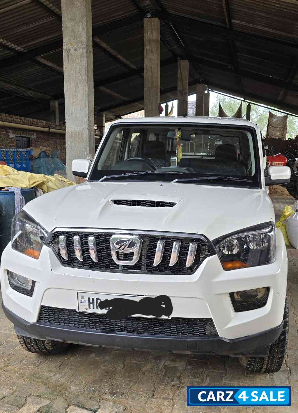 Mahindra Scorpio S4+