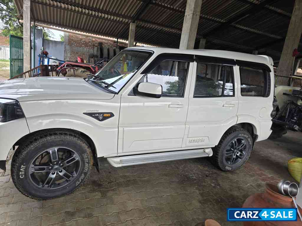 Mahindra Scorpio S4+