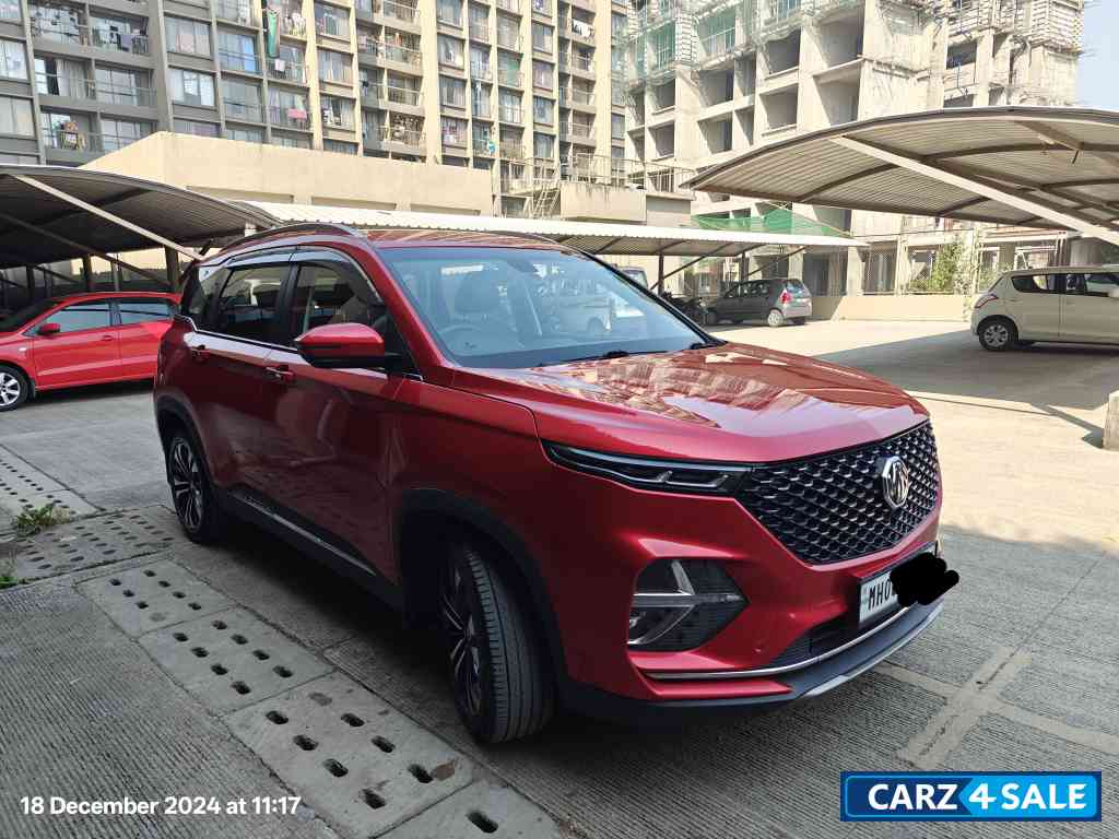 Red MG Hector Plus Smart 2.0 Diesel 7 Seater