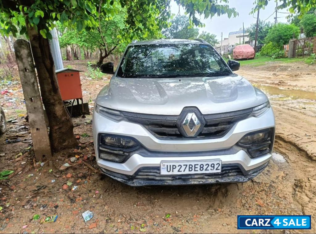 Moon Light Silver Renault Kiger Rxe mt