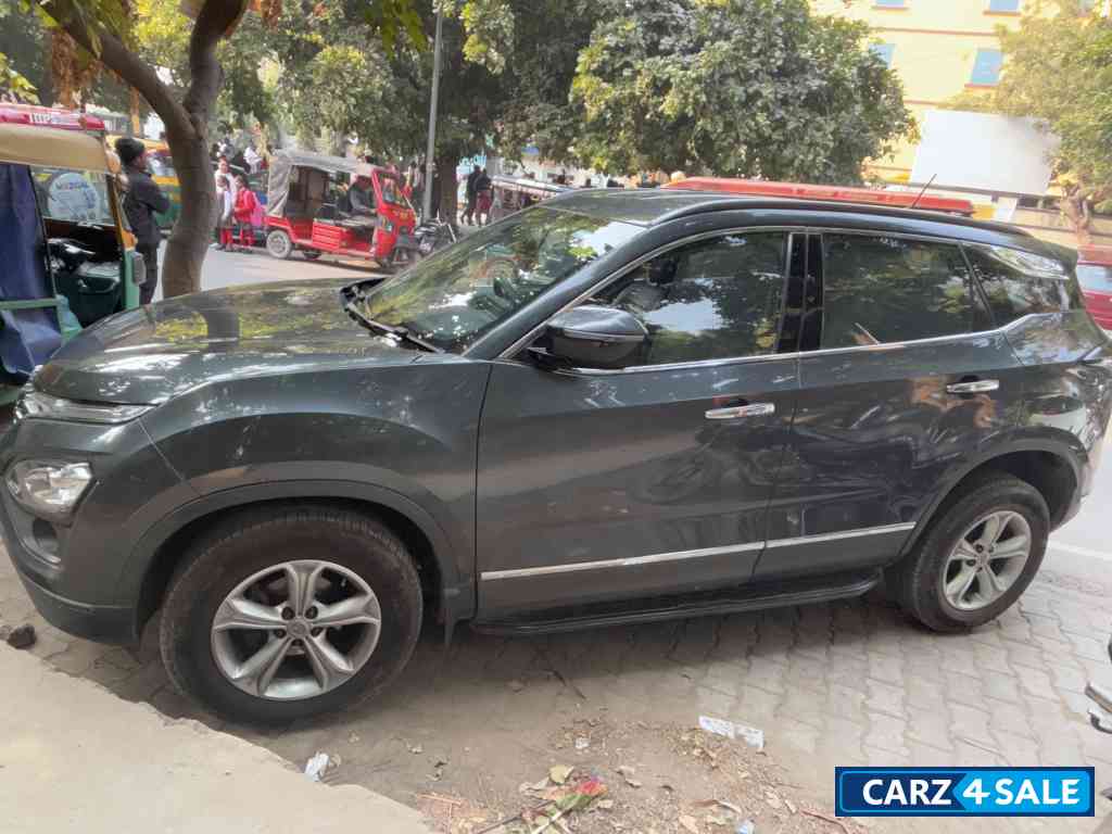 Tata Harrier XT