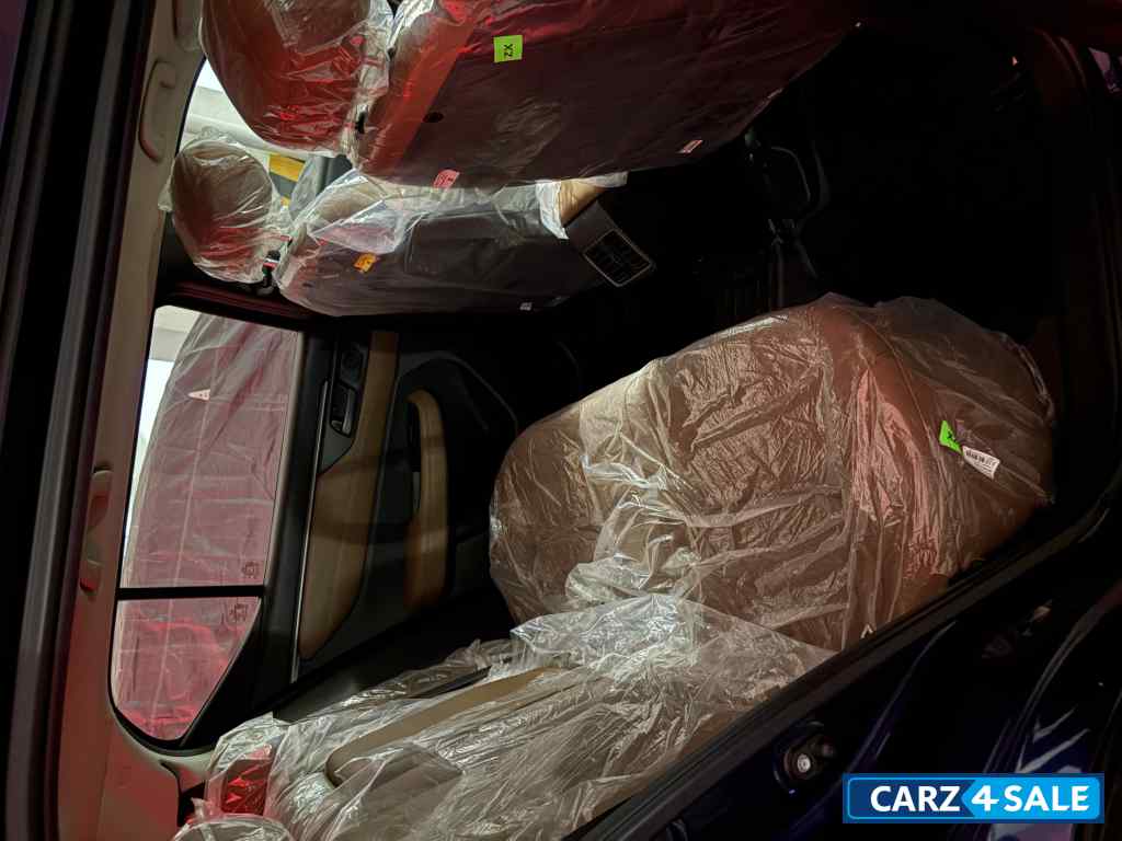 Blue Honda Elevate ZX MT 1.5L