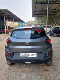 Tata Punch Adventure Rythm AMT