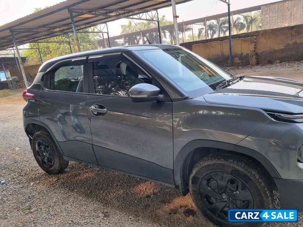 Tata Punch Adventure Rythm AMT