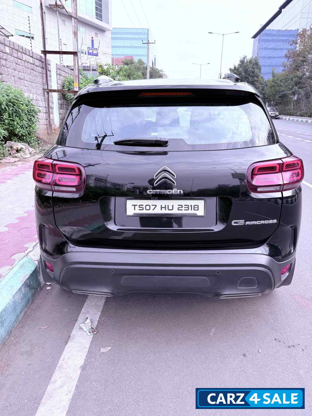 Jet Black Shine Citroen C5 Aircross Shine